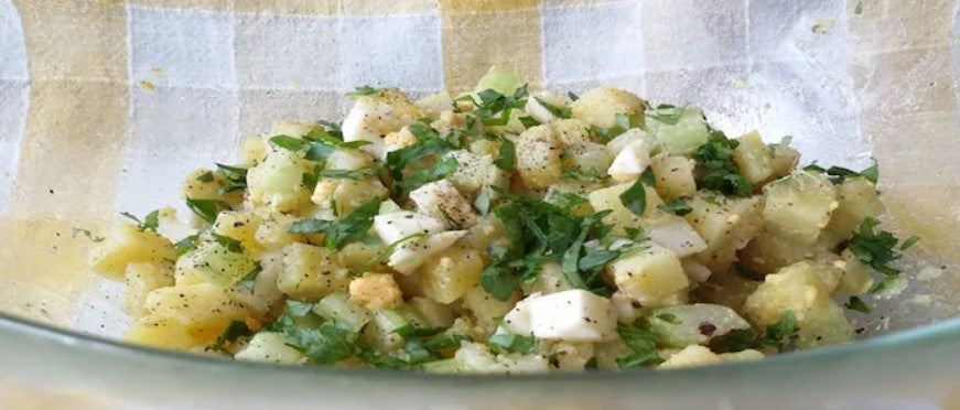Aardappelsalade recept met mosterd en augurk